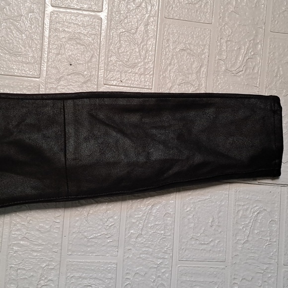 NEW * 7 For All Mankind  HIGH WAIST ANKLE SKINNY IN COATED BLACK 27 - Picture 7 of 12